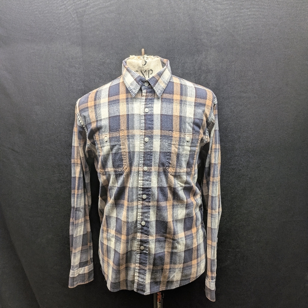 Wrangler Plaid Button Up